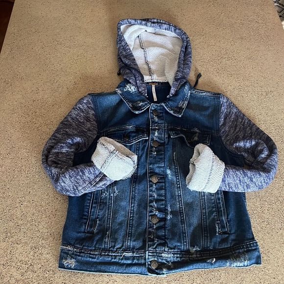 Free People distressed denim hooded jacket - Picture 6 of 16